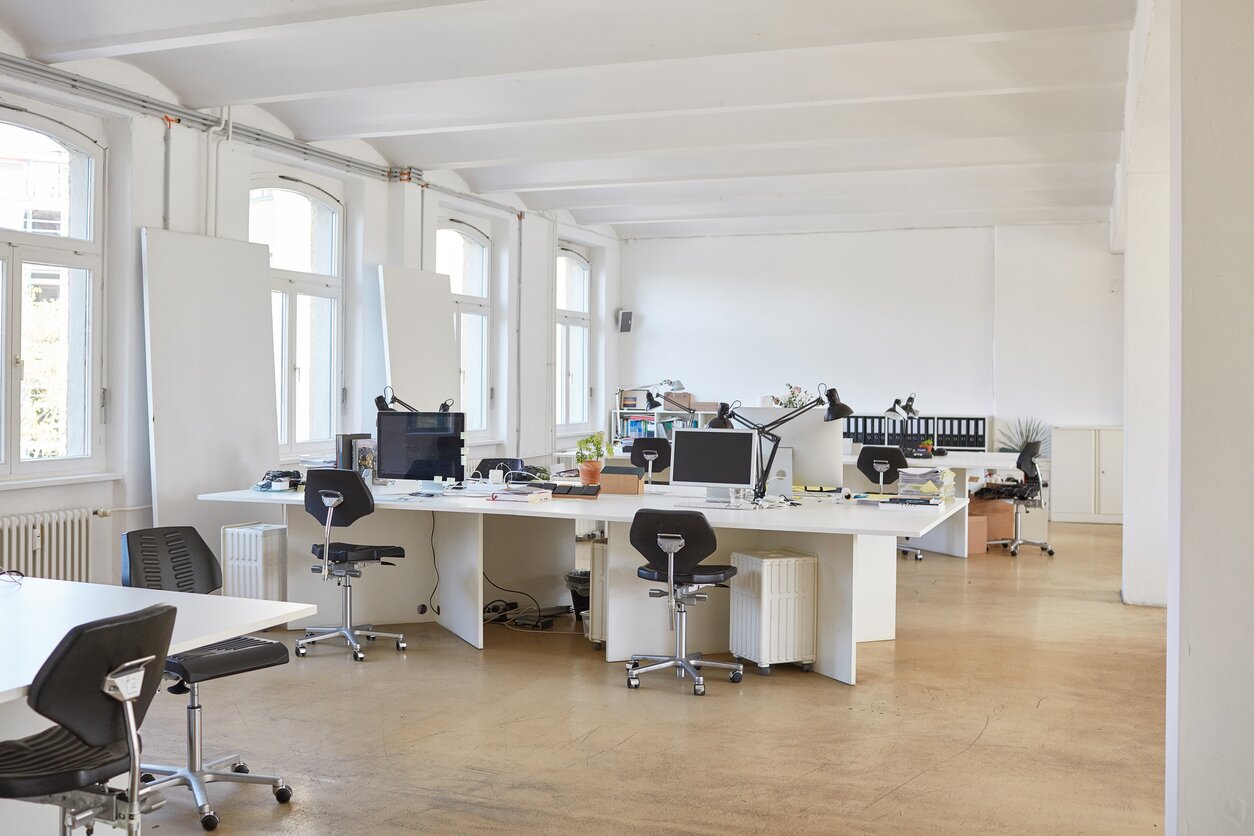 Eindrucksvolles 6- Zimmer Büro im Dachgeschoss in bester Lage, Nähe Börse