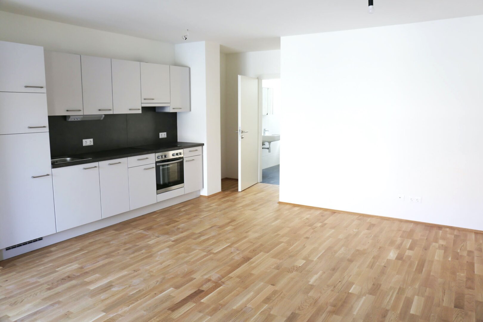 PROVISIONSFREI Herrliche Neubau-Wohnung mit 2 Zimmern mitten in Graz mit perfekter Anbindung!