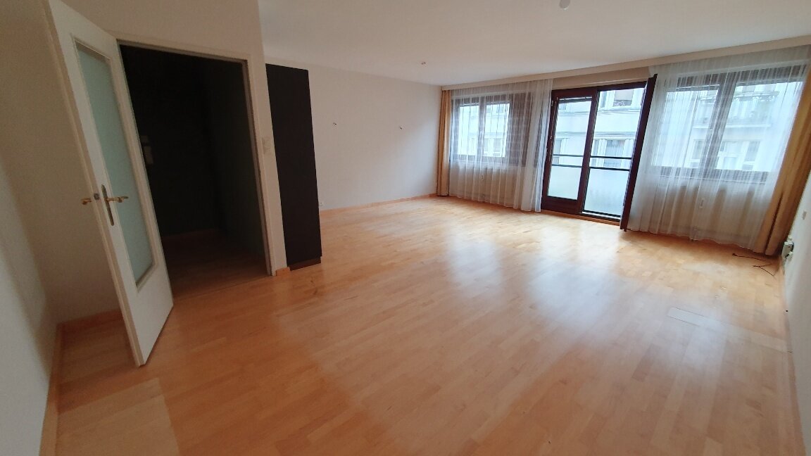 Nähe Karlsplatz / Bestlage! 101m2, helle 4 Zimmer, zentral begehbar, Sofortbezug!