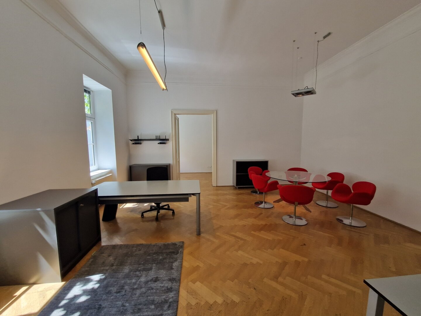 TOLLE RUHIGE LAGE - SCHÖNES BÜRO in der TÜRKENSTRASSE - NÄHE SCHLICKPLATZ - PALAIS WIMPFFEN