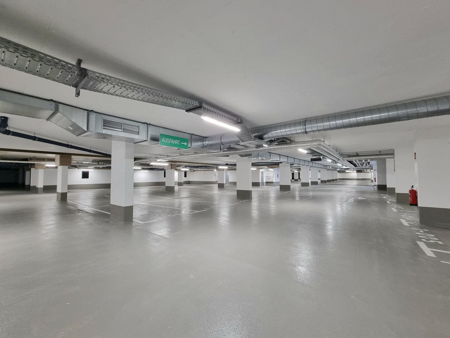 Motorrad Einstellplätze - Tiefgaragenplatz beim Traisenpark zu mieten