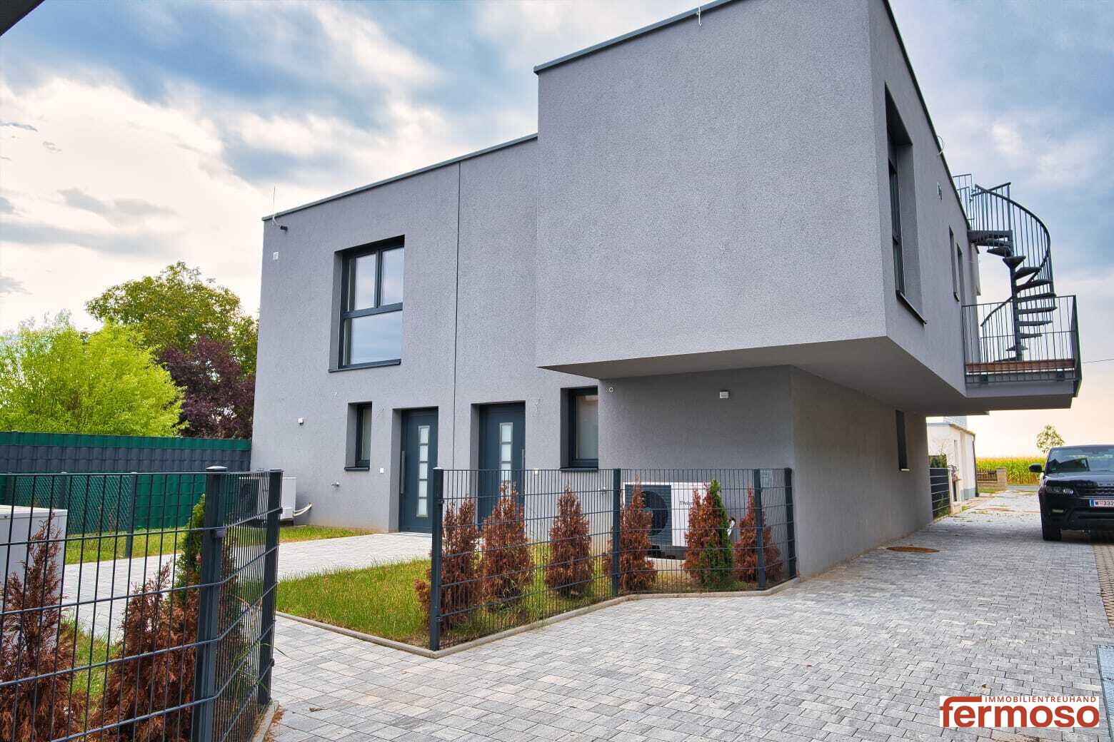 Exklusives Wohnen im Erstbezug - Moderne Doppelhaushälfte mit Garten & Terrasse in Leopoldsdorf!