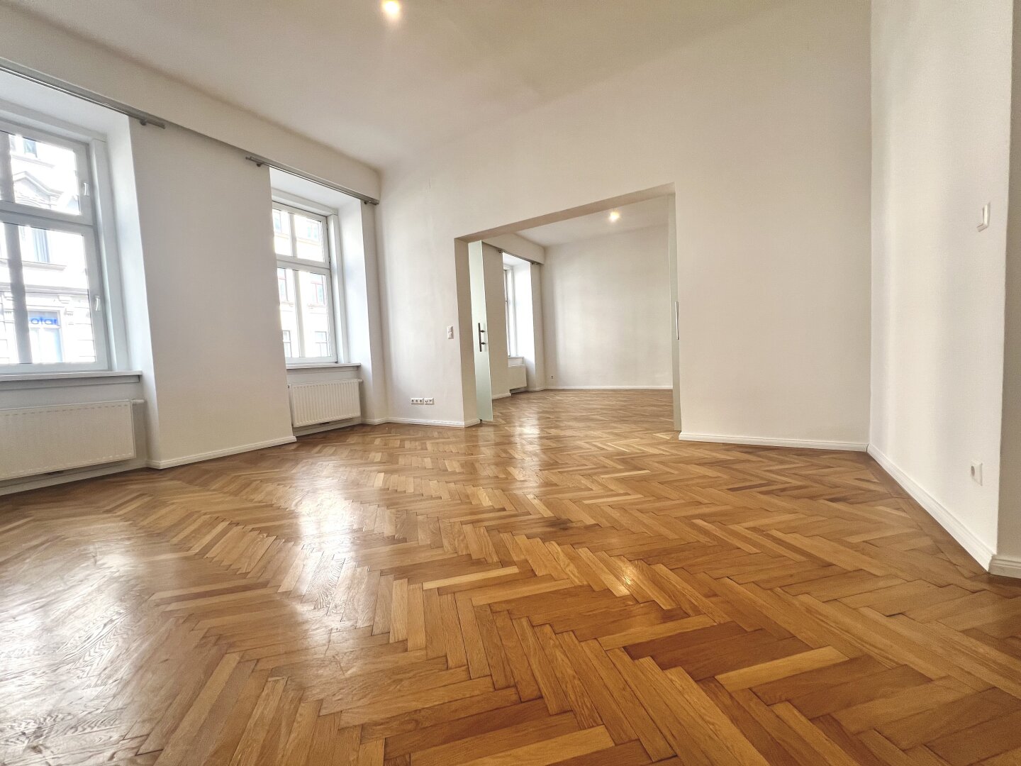86m² Altbauwohnung im 1.OG, 3-Zimmer, Parkettböden, Lift & Einbauküche für 679.000 €