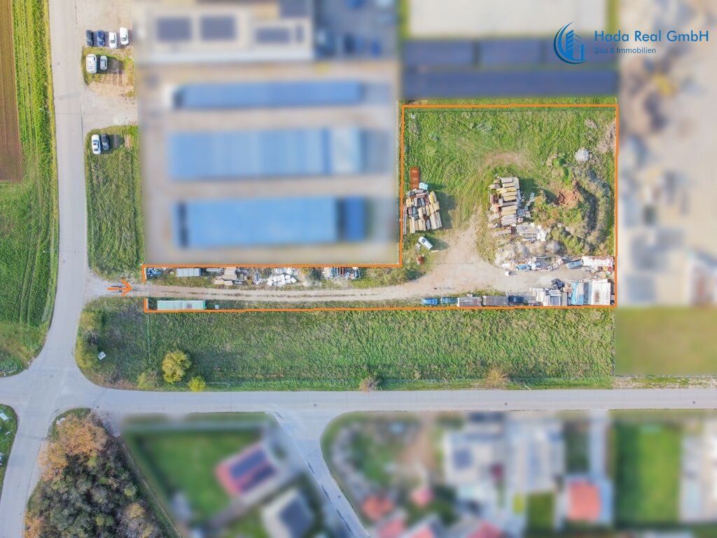 Gewerbegrundstück mit projektiertem Bauprojekt für Lagerhallen und Büroeinheiten