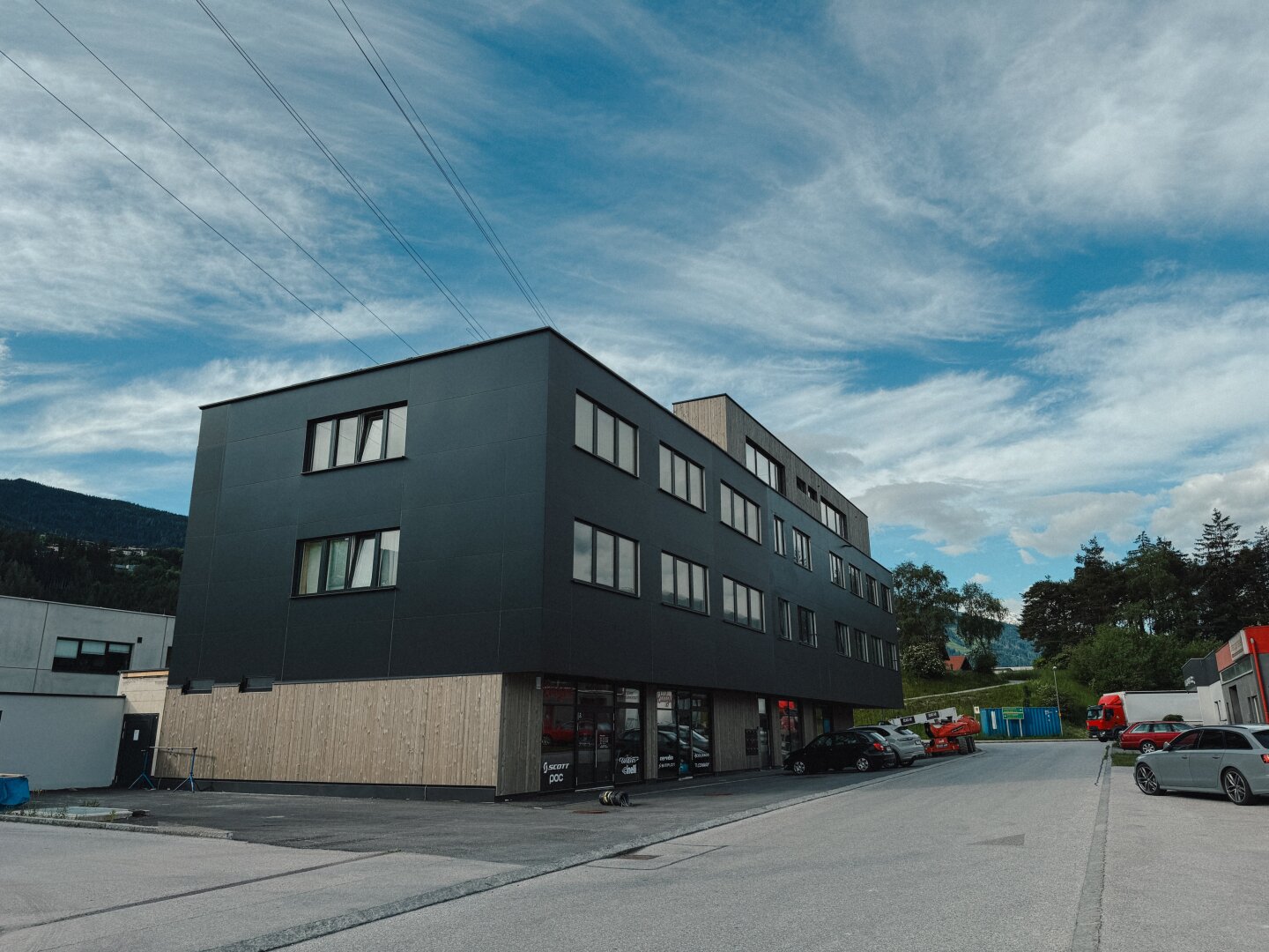 Lagerflächen flexibel von 10 bis 150qm zu mieten  - Business Park Terfens