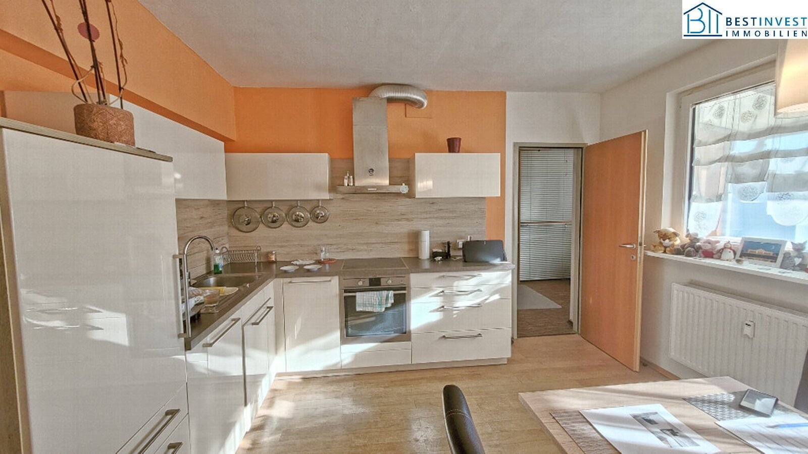 Großzügige 4 Zimmer mit 2 Balkonen und Ausblick