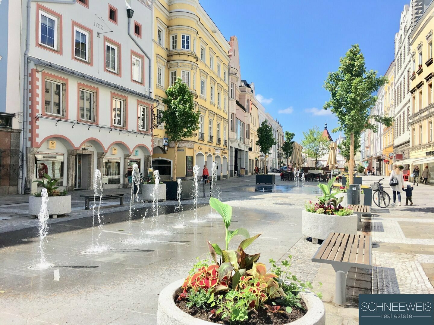 WELS: Wohnen mit Charakter | Stilvolle Altbauwohnung im Herzen von Wels mit einzigartigem Maisonetten-Flair!