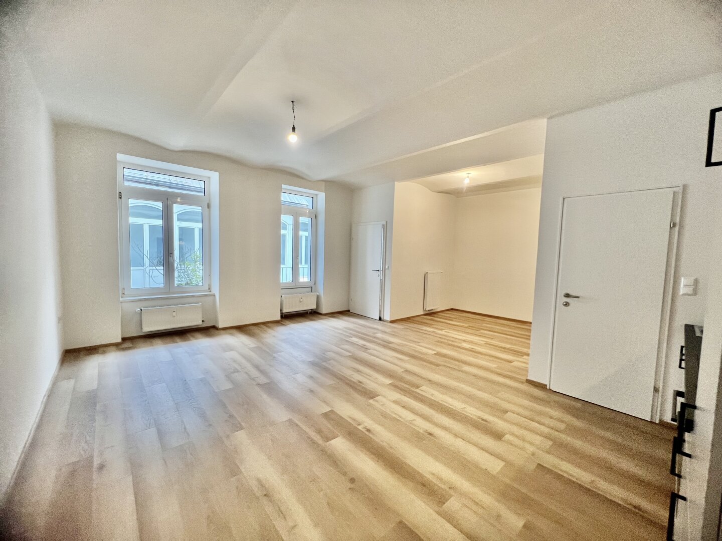 ERSTBEZUG nach Sanierung - schöne Garconniere in der 8. Mai Strasse in Klagenfurt zu vermieten!