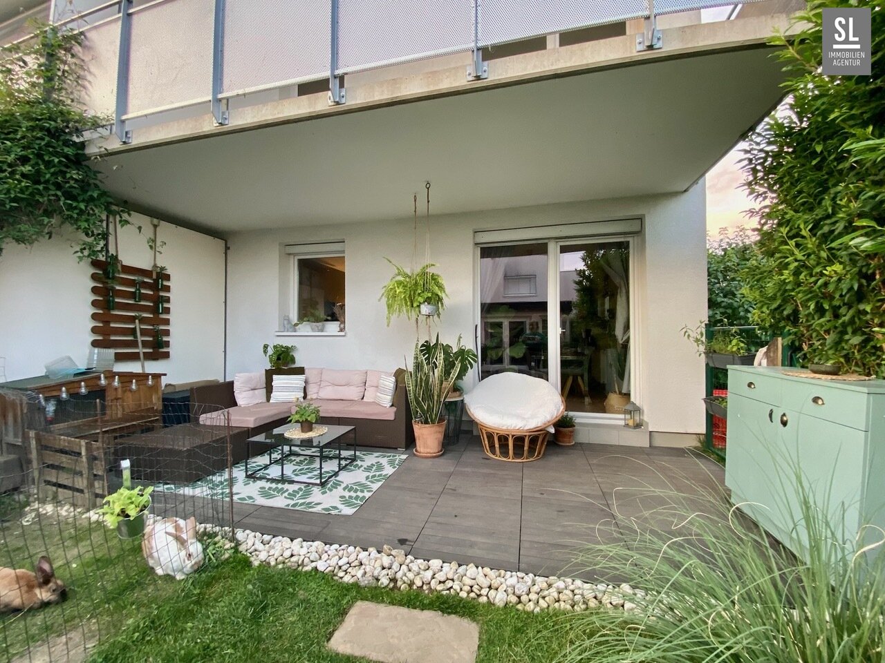 Schöne Gartenwohnung mit ganzjährig nutzbarem Gartenbüro, großer SW-Terrasse an Grenze zu St. Peter, inkl. TG Platz und Kellerabteil
