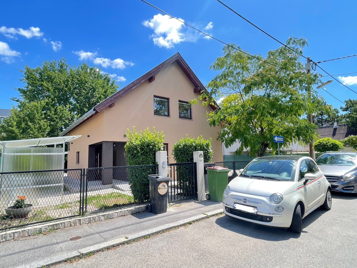 U1 LEOPOLDAU - ZWEIFAMILIENHAUS MIT GARTEN - 2 SEPARATE WOHNUNGEN ZUR ALLEINNUTZUNG - IDYLLISCHE GRÜNLAGE - UNBEFRISTET