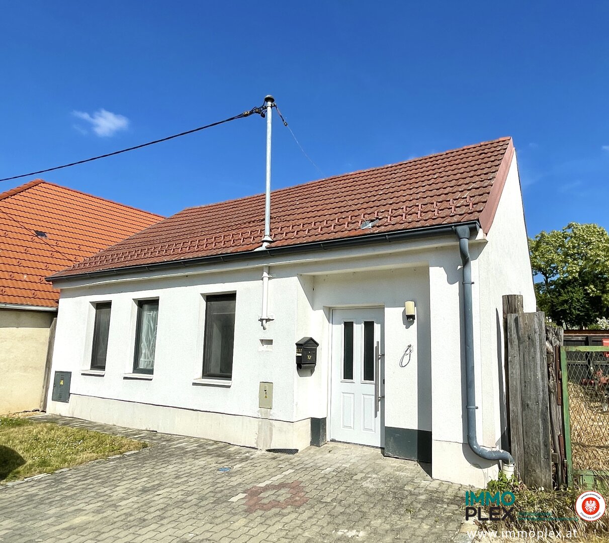 Einfamilienhaus in Seefeld/Kadolz in Ruhelage mit traumhaftem Garten zu verkaufen!