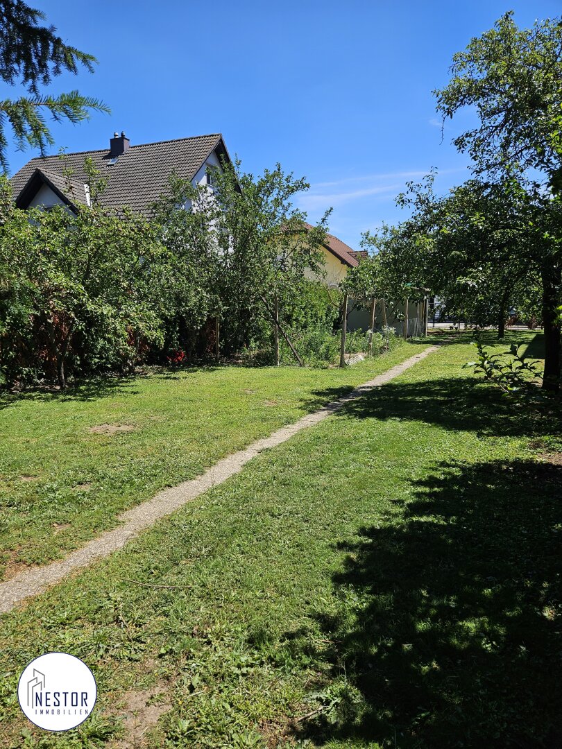Grünoase als Rückzugsort | Grundstück als Lagerplatz oder Familiengarten