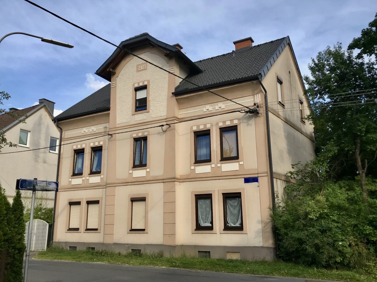 Gepflegte zwei Zimmer Wohnung Nähe St. Peter zu vermieten!