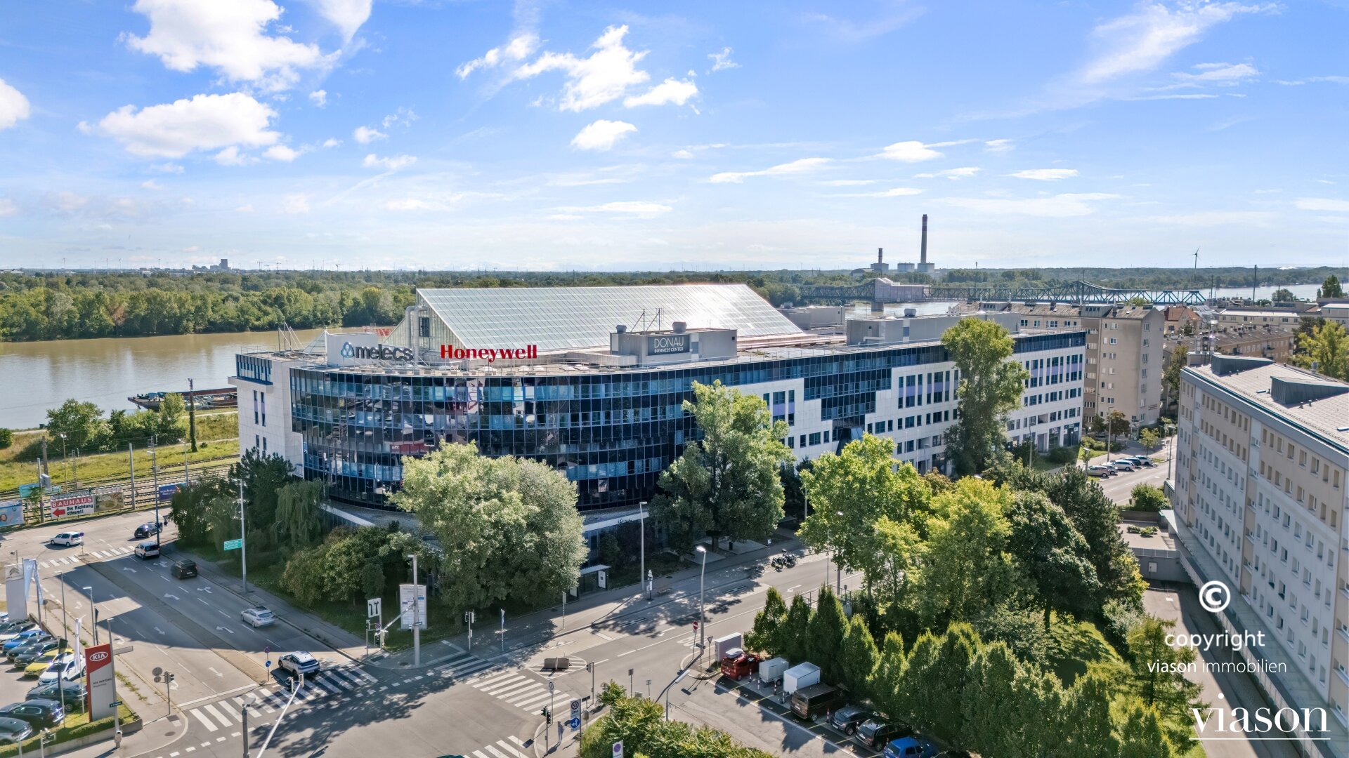 Donau Business Center I Top 261 + 262 + 361 I 25 Zimmer I ca. 1.077,66 m²