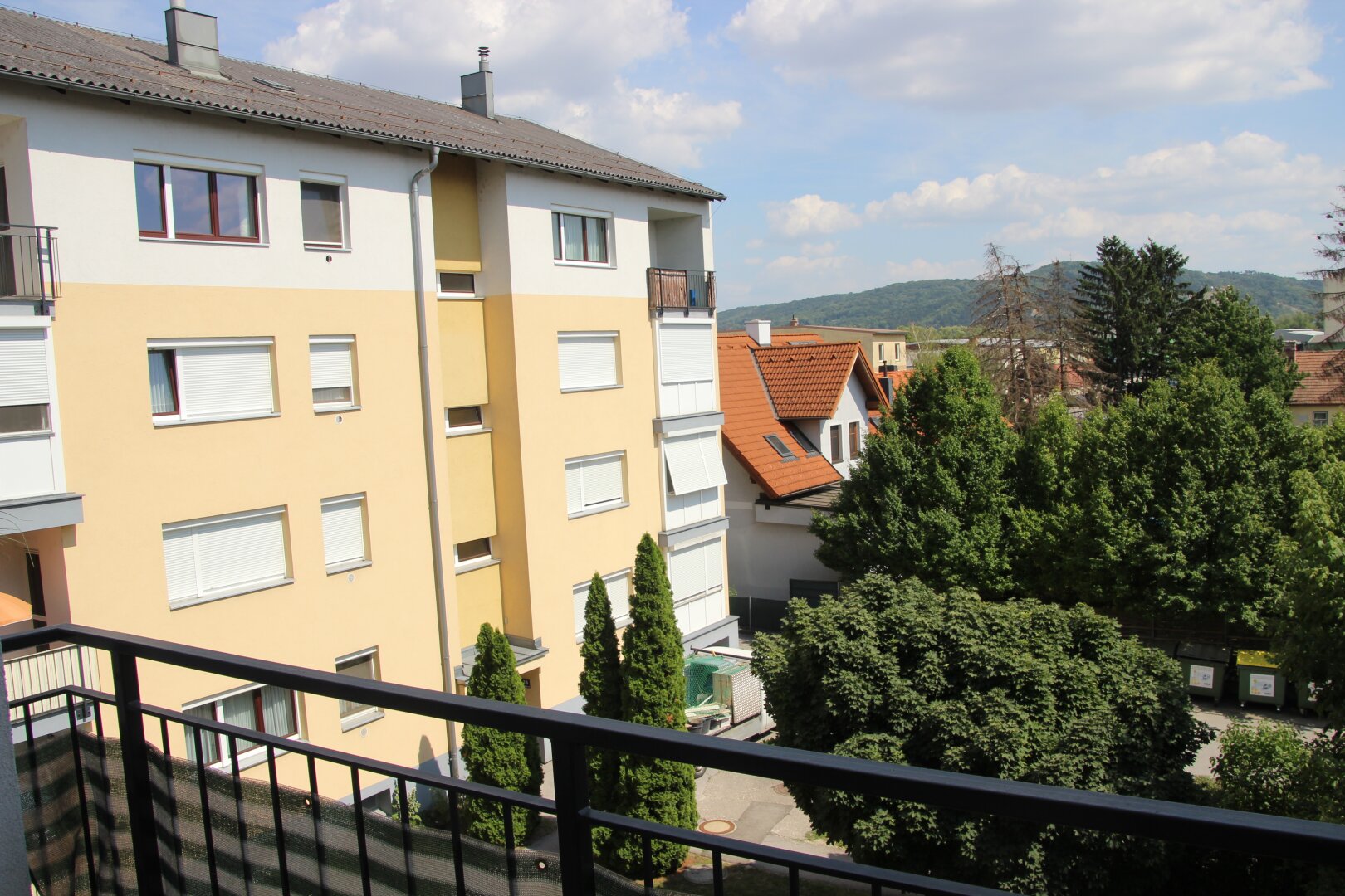 WALK-IN DUSCHE, EWE-KÜCHE, SÜDSEITIGE LOGGIA, GRÜNBLICK, ATTRAKTIVE NEUBAUMIETE IN KORNEUBURG!!