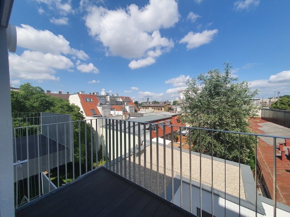 Helle moderne Wohnung bei U2-Stadlau/Bahnhof