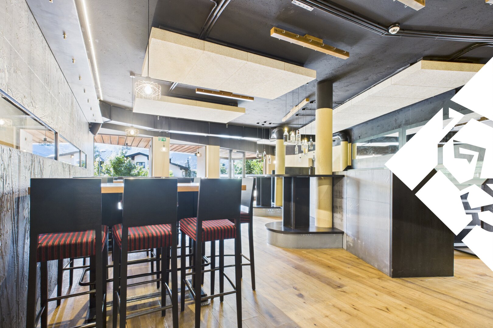 Attraktiver Gastronomiebetrieb mit Event-Catering-Möglichkeit im VZ Jenbach