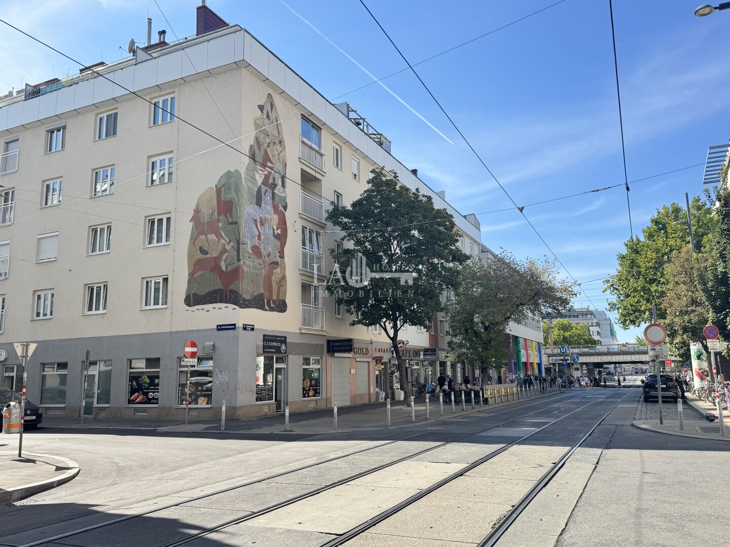 PREISREDUKTION ! Urbanes Flair trifft grüne Umgebung