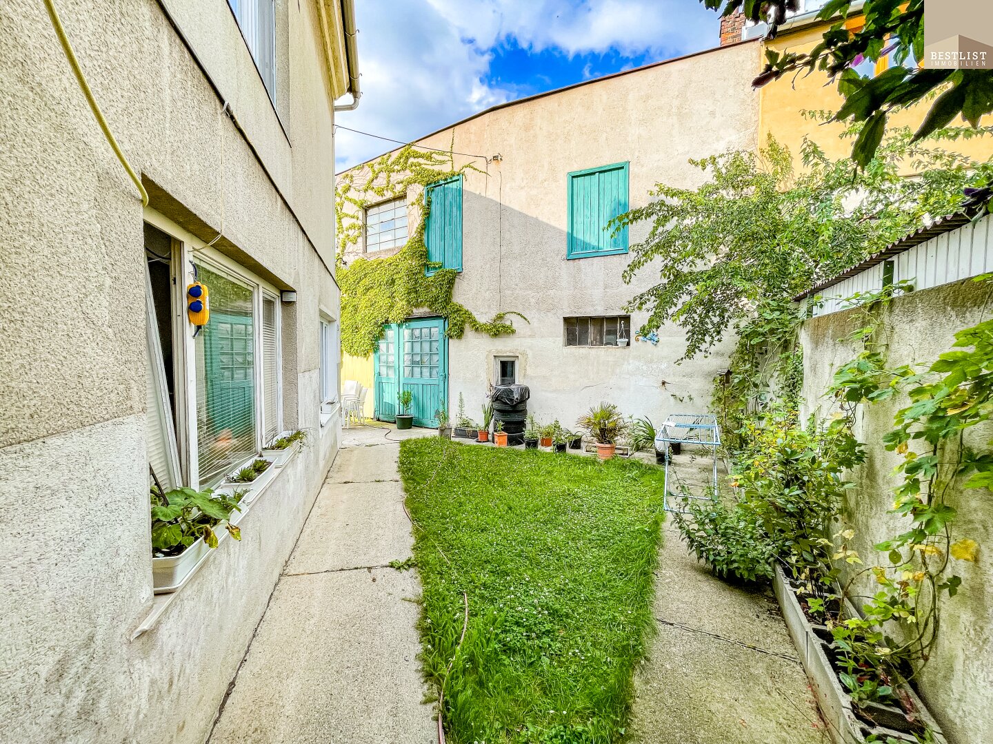 Zinshaus in Baden: 346 m², gepflegt, top Rendite für 550.000 €!