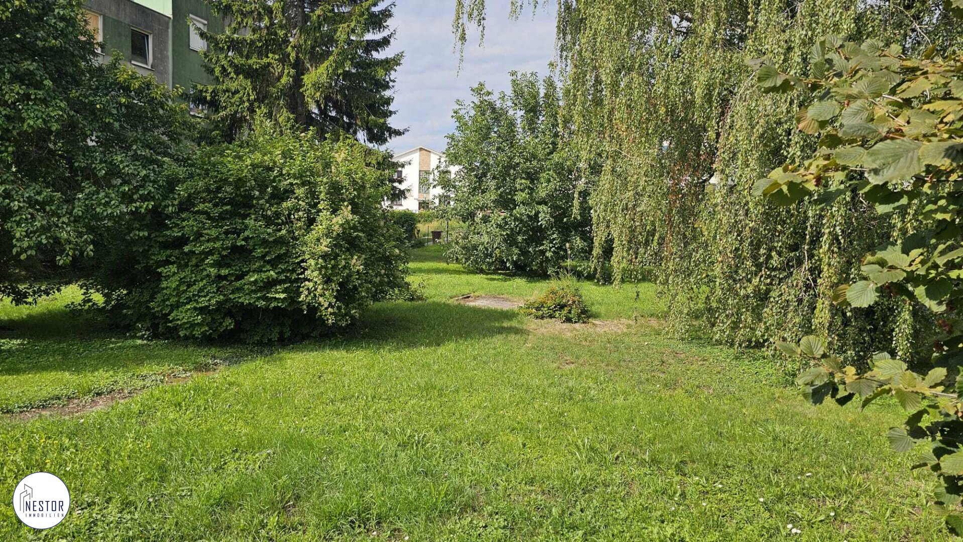 Neuer Preis! Traumhaftes Baugrundstück im Zentrum – Ihr Eigenheim mit Grünblick