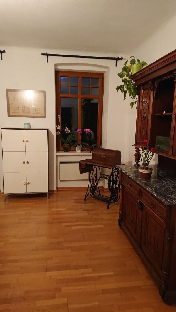 SOFORT BEZIEHBARE 7 ZIMMER LIEGENSCHAFT - ZU VERKAUFEN