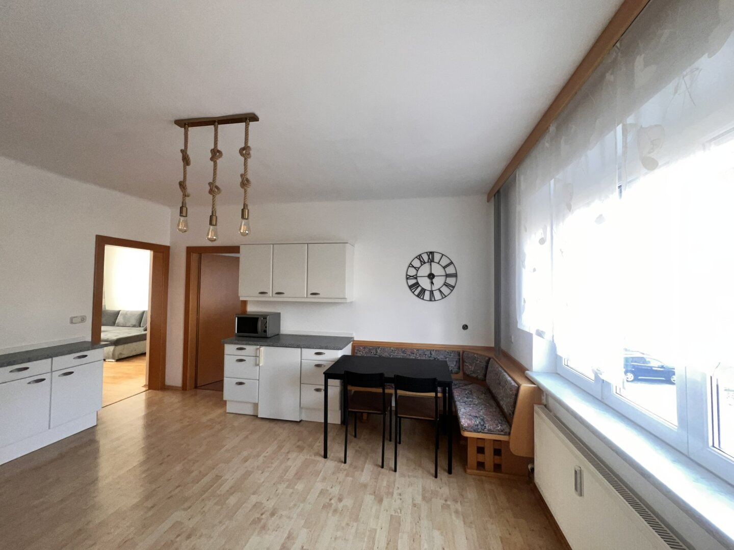 Sonnige, möblierte 2-Zimmer-Wohnung in Zeltweg