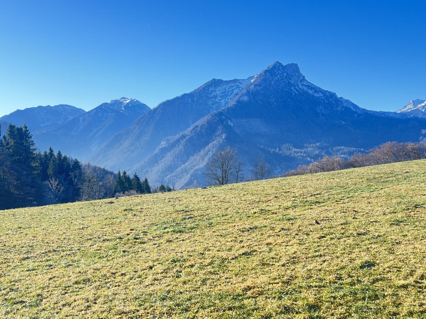 10 ha Landwirtschaftliches Anwesen