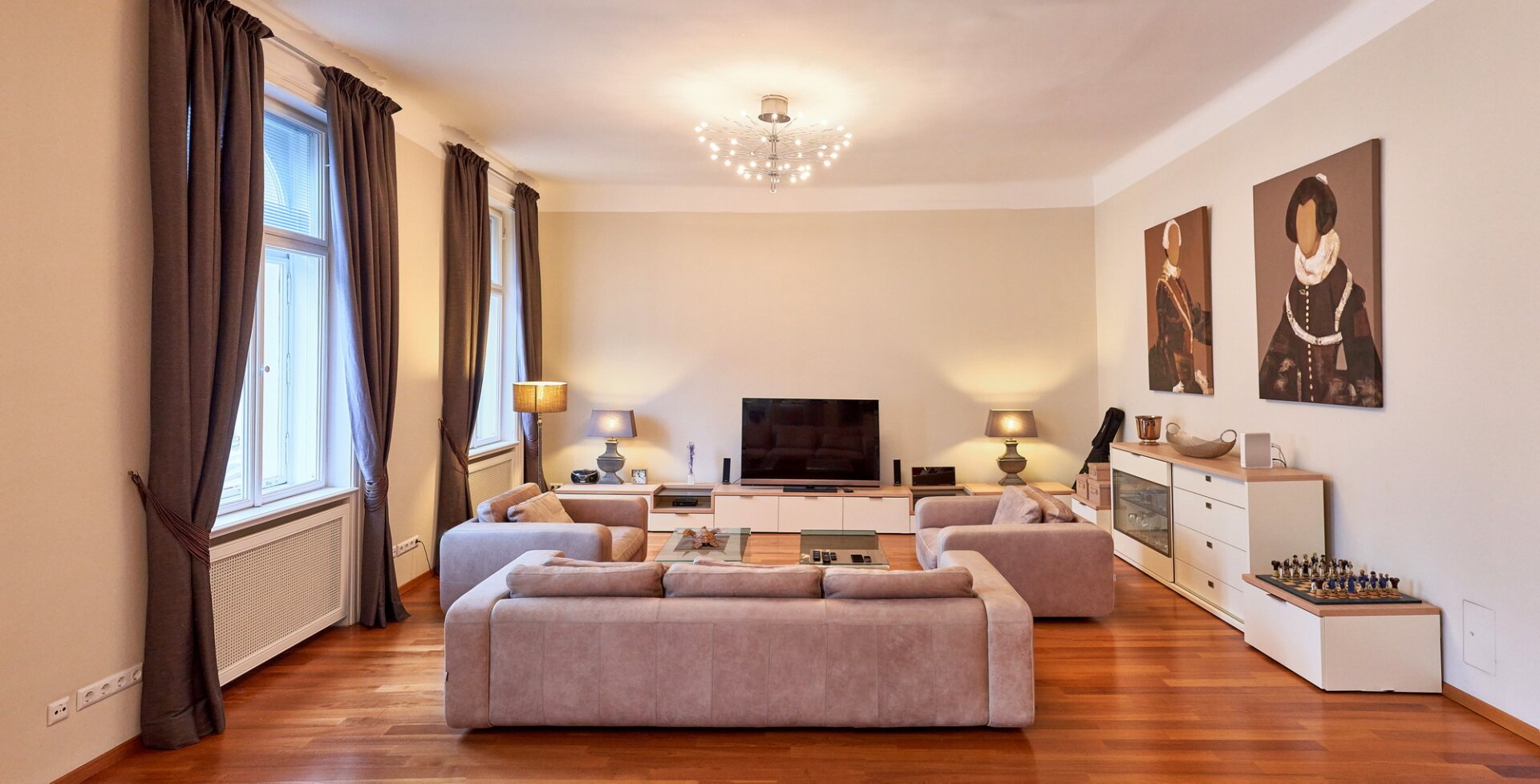 120 m² Eleganz: Klassische Altbauwohnung nahe der Wiener Börse