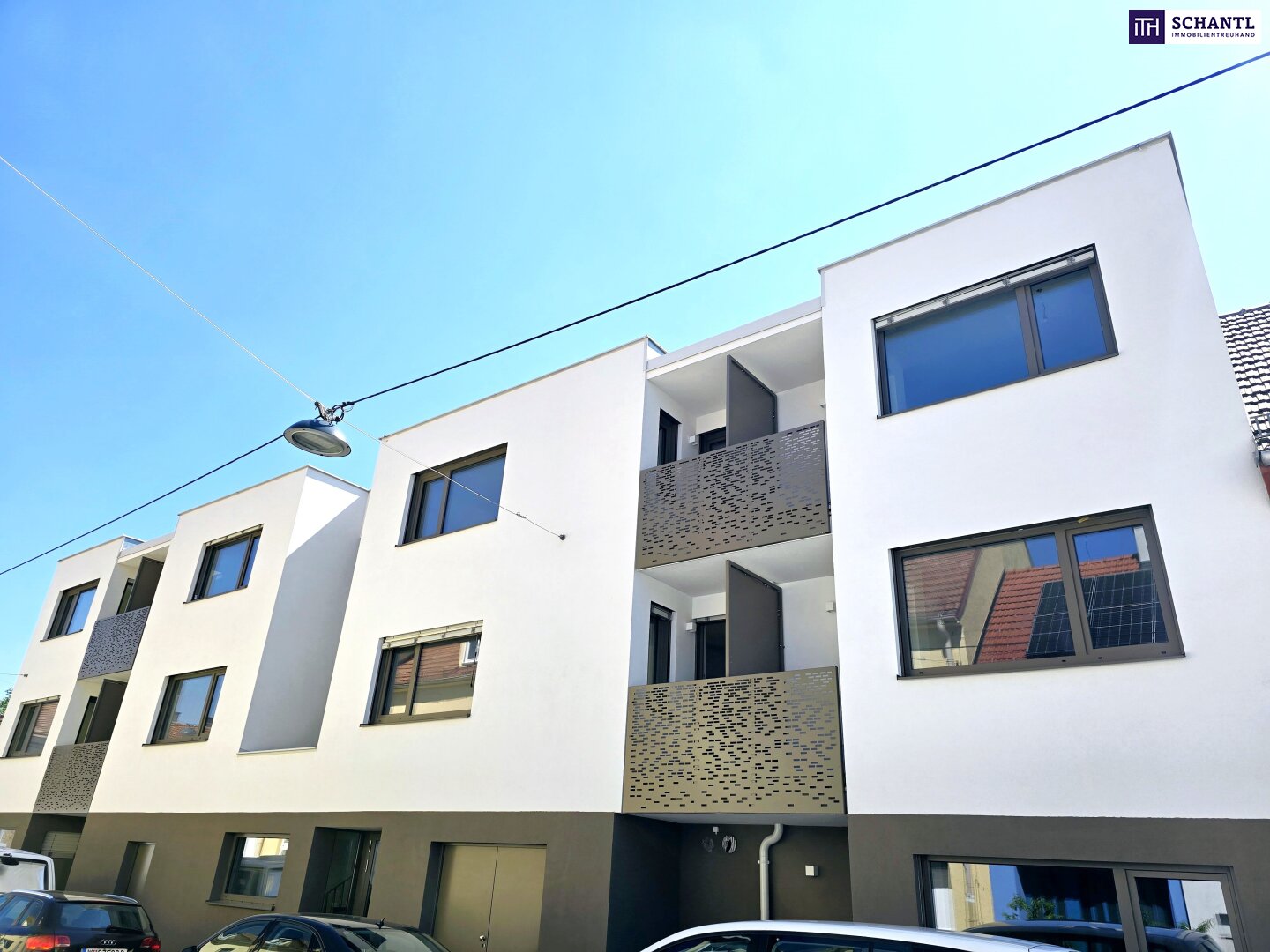 So klein, so fein, so rentabel! Ideal investiert! Energieeffizienz durch Photovoltaikanlage und Wärmepumpe! Ruhige Seitengasse + Faires Preis-Leistungs-Verhältnis + Perfekte Anbindung und Nahversorgung! Jetzt zugreifen!