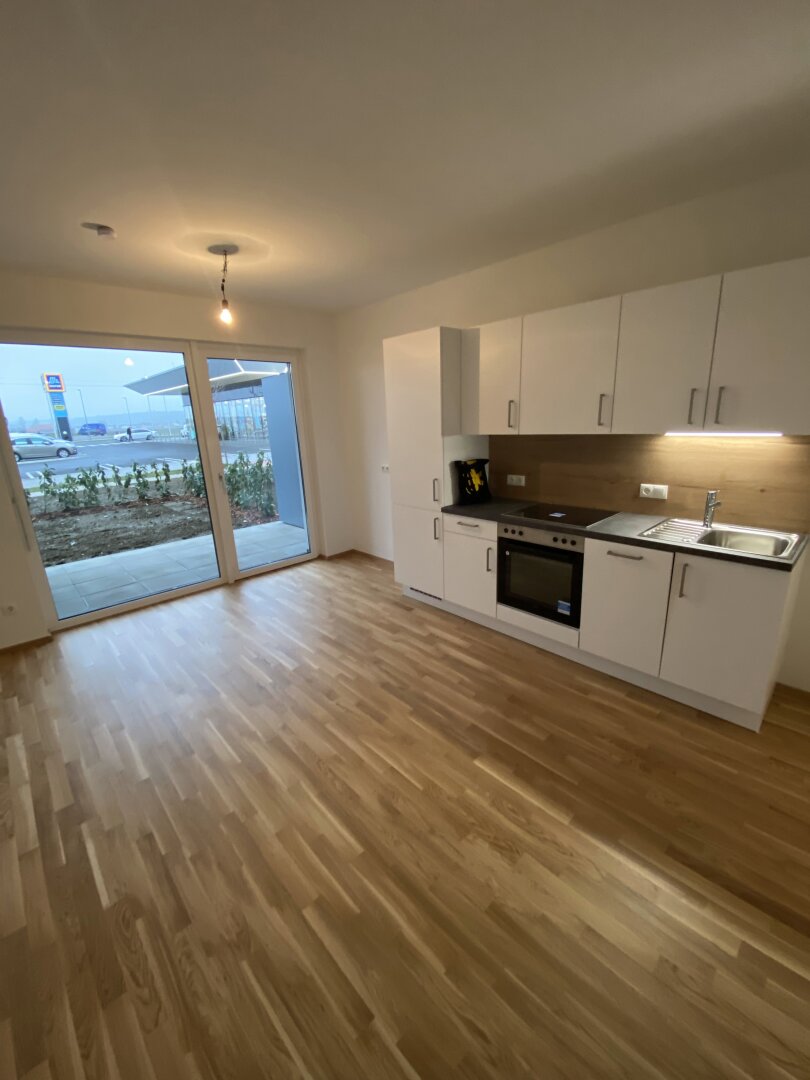 PROVISIONSFREIE Erdgeschosswohnung mit gemütlichem Eigengarten und Tiefgaragenparkplatz in Premstätten