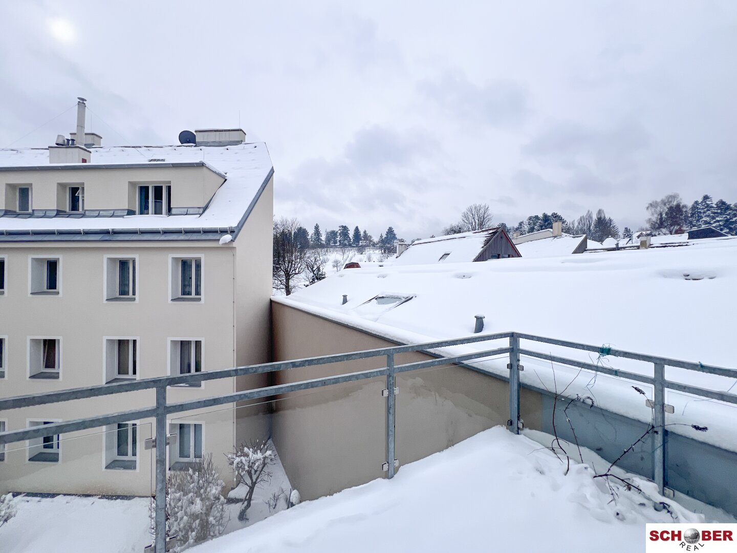 Renovierungsbedürftige 3 Zimmer mit Südbalkon