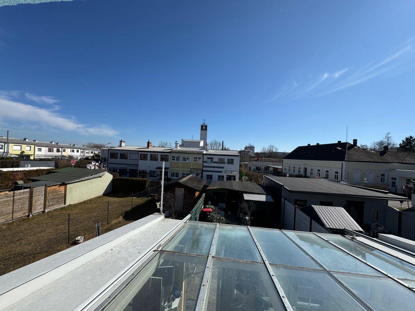 Charmantes Reihenhaus mit 4 Zimmer, Klimaanlage und Luftwärmepumpe