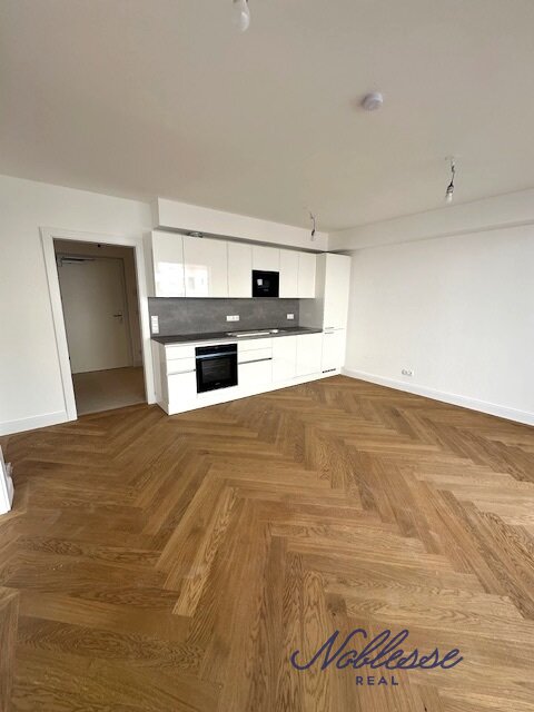 Erstbezug - Klimatisiertes 2-Zimmer Apartment mit Balkon und Gemeinschafspool Nähe Schloss Belvedere