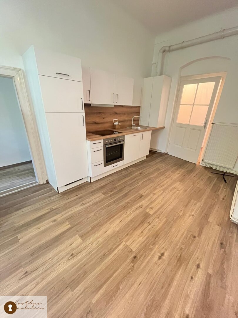 **NEU SANIERT** Auffallend stilvolle Zweieinhalbzimmerwohnung im Zentrum von Graz nähe TU Graz, in St. Leonhard, zu vermieten!!