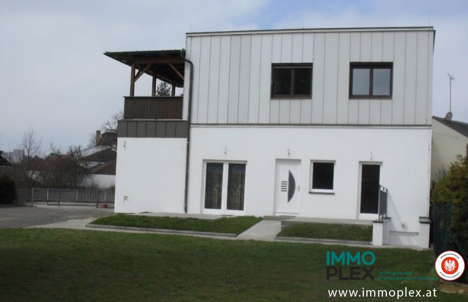 2-Zimmer Wohnung mit Terrasse ab sofort zu mieten!