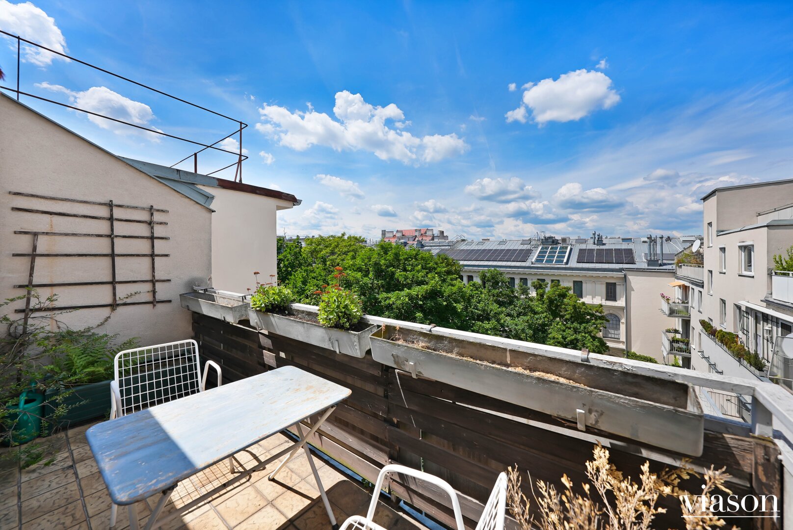 Taborstraße 75A I 1020 Wien I Dachgeschoßwohnung beim Augarten I 1 Garagenplatz