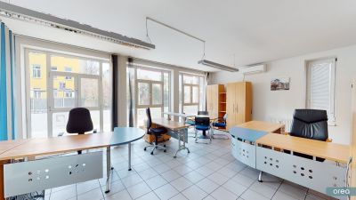 orea | Charmantes Büro mit großer Fensterfassade  | Smart besichtigen · Online kaufen