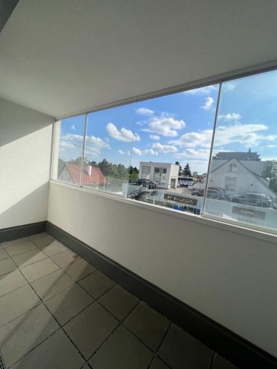 Preiswert direkt bei der UNO City