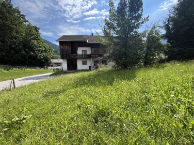 Baugrundstück mit Altbestand in sonniger Lage im Alpbachtal zu kaufen
