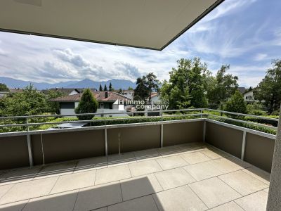 Im Zentrum von Lustenau, barrierefreie, hochwertige Terrassenwohnung mit Tiefgarage, 3 Zimmer + zusätzlicher Abstellraum in der Wohnung, Lift, großes Kellerabteil, toller Fernblick auf die umliegenden Berge!