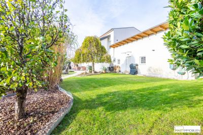 *NEU* Einzigartiges Einfamilienhaus mit 422 m2 Nutzfläche - Trennung auf 2 Wohneinheiten möglich!