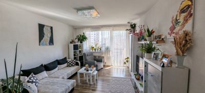 Neu: Großzügige 2-Zimmer-Wohnung in Stadtnähe (Neu-Rum)