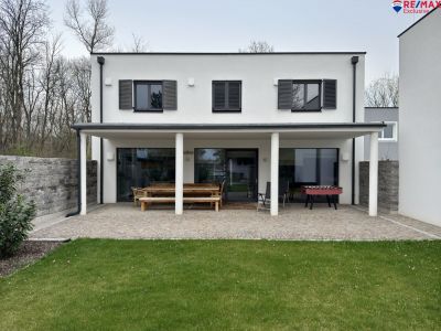 Seeluft - Einfamilienhaus auf Pachtgrund mit ca. 189 m² Wfl. am Neudörflersee zu kaufen!