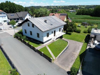 Gemütliches Einfamilienhaus in sonniger Thermenregion und  Ruhelage mit traumhaftem Ausblick und großem Gartenhaus