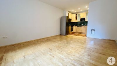 400m zur U2 - Karmelitermarkt vor der Tür - 1. Bezirk ums Eck - Innenhof Ruhelage - frisch renoviert