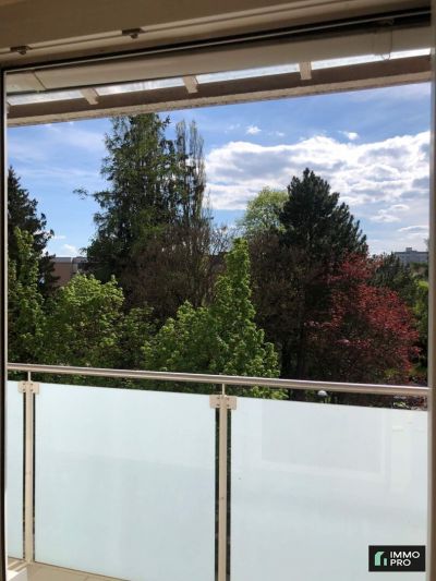 Schöne 2-Zimmer-Wohnung mit Balkon in 8010 Waltendorf!