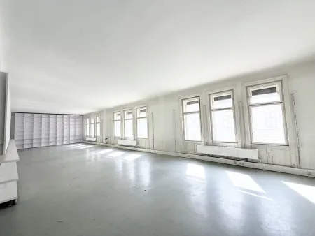 Loft straßenseitig