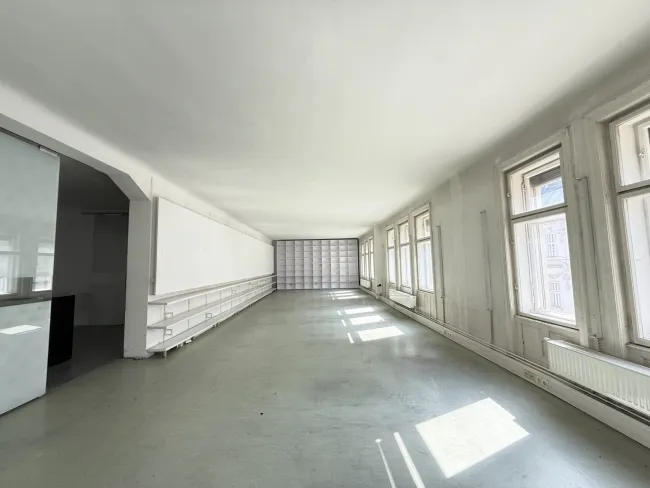 Loft straßenseitig