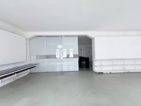 Loft straßenseitig