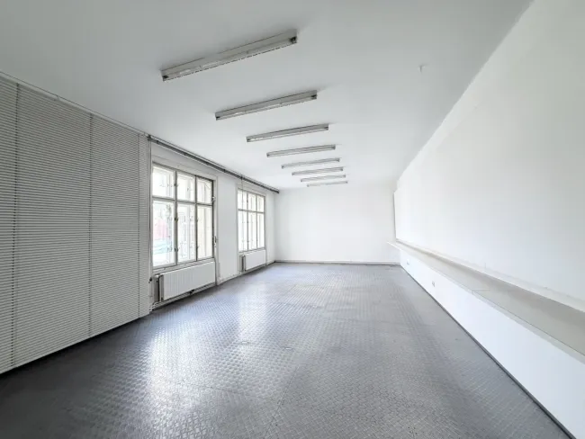 Loft hofseitig